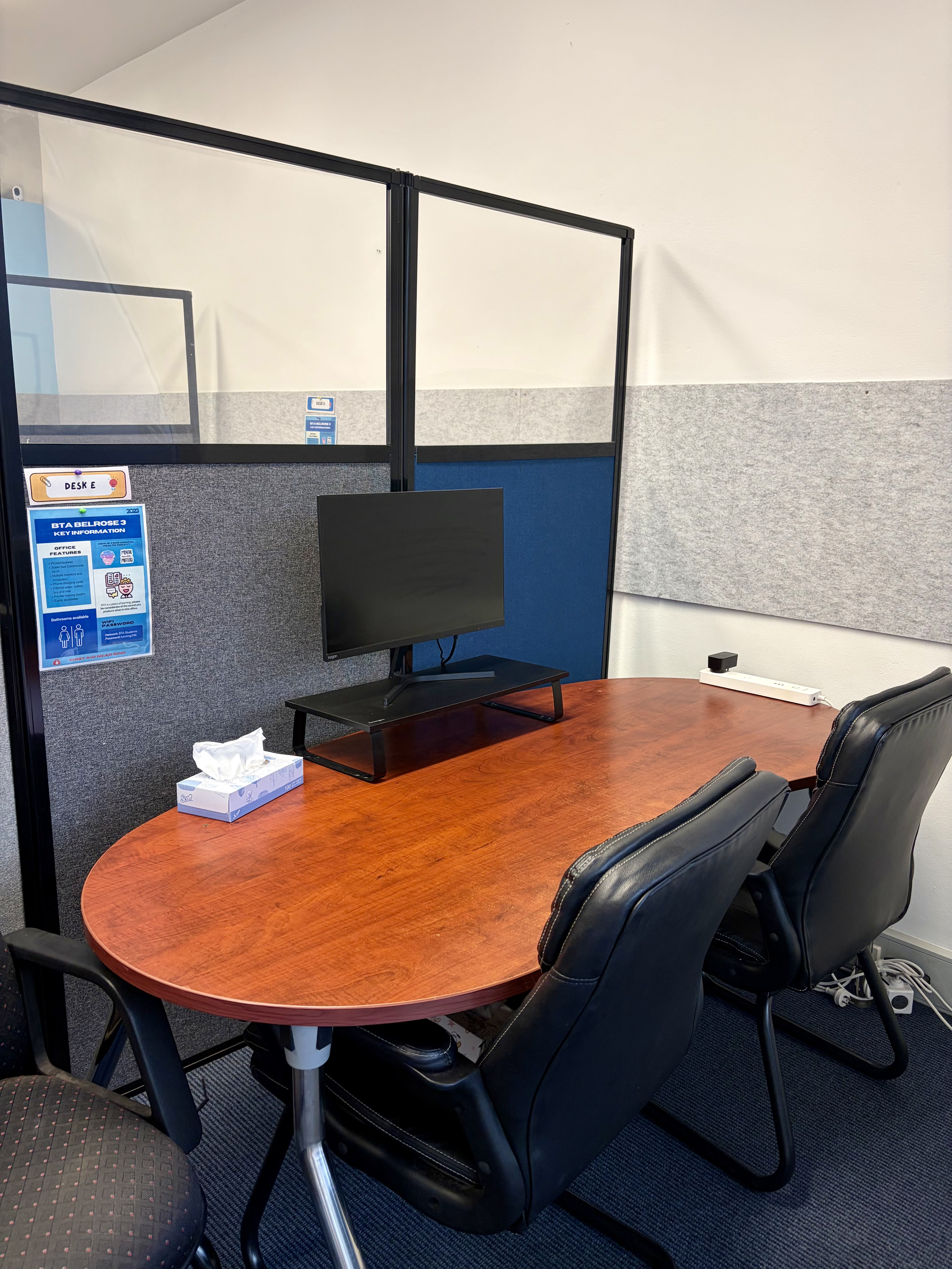 Professional hot desk workspace in Belrose, Sydney — Northern Beaches Coworking