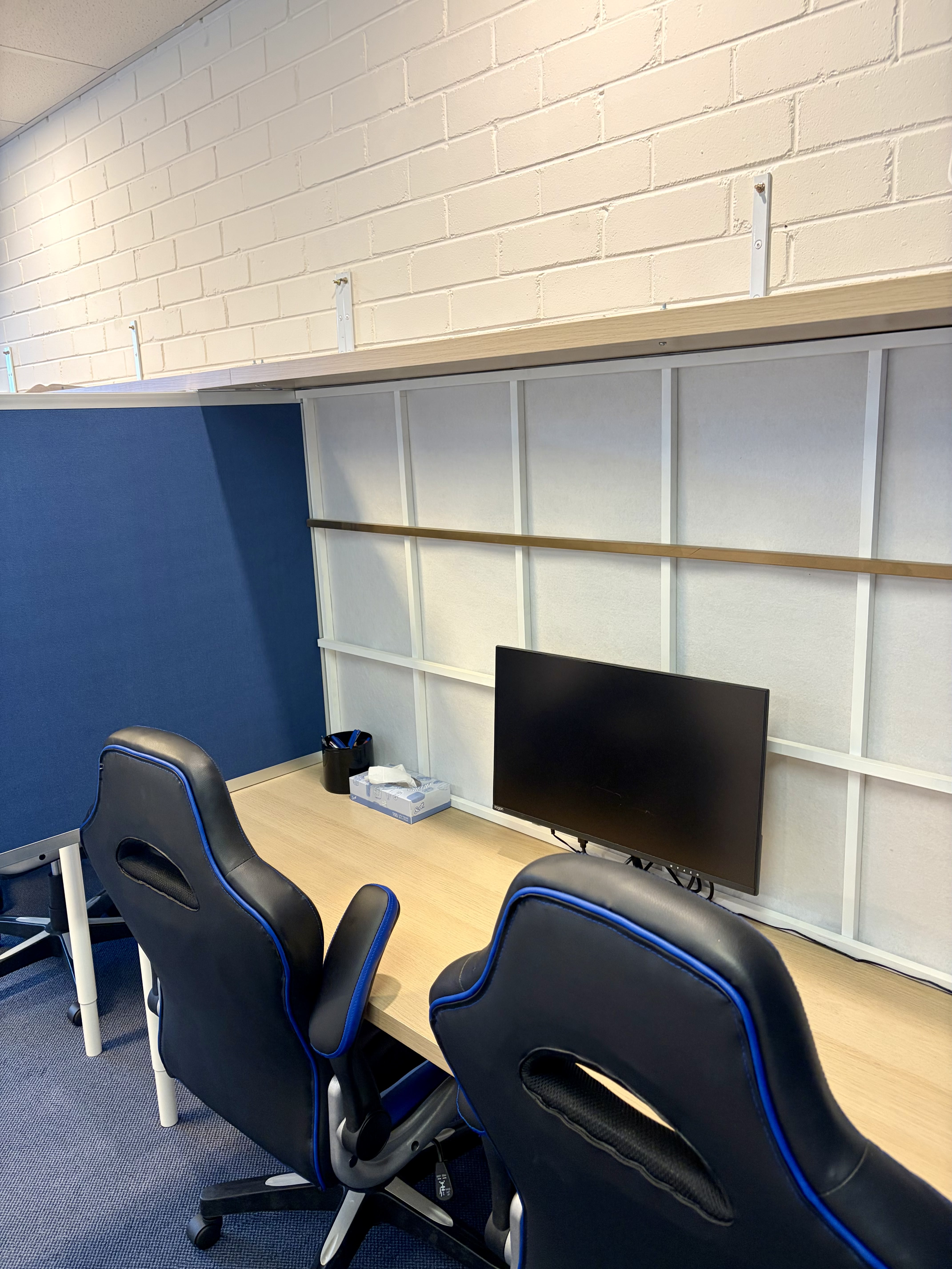 Professional hot desk workspace in Gordon, Sydney — Northern Beaches Coworking