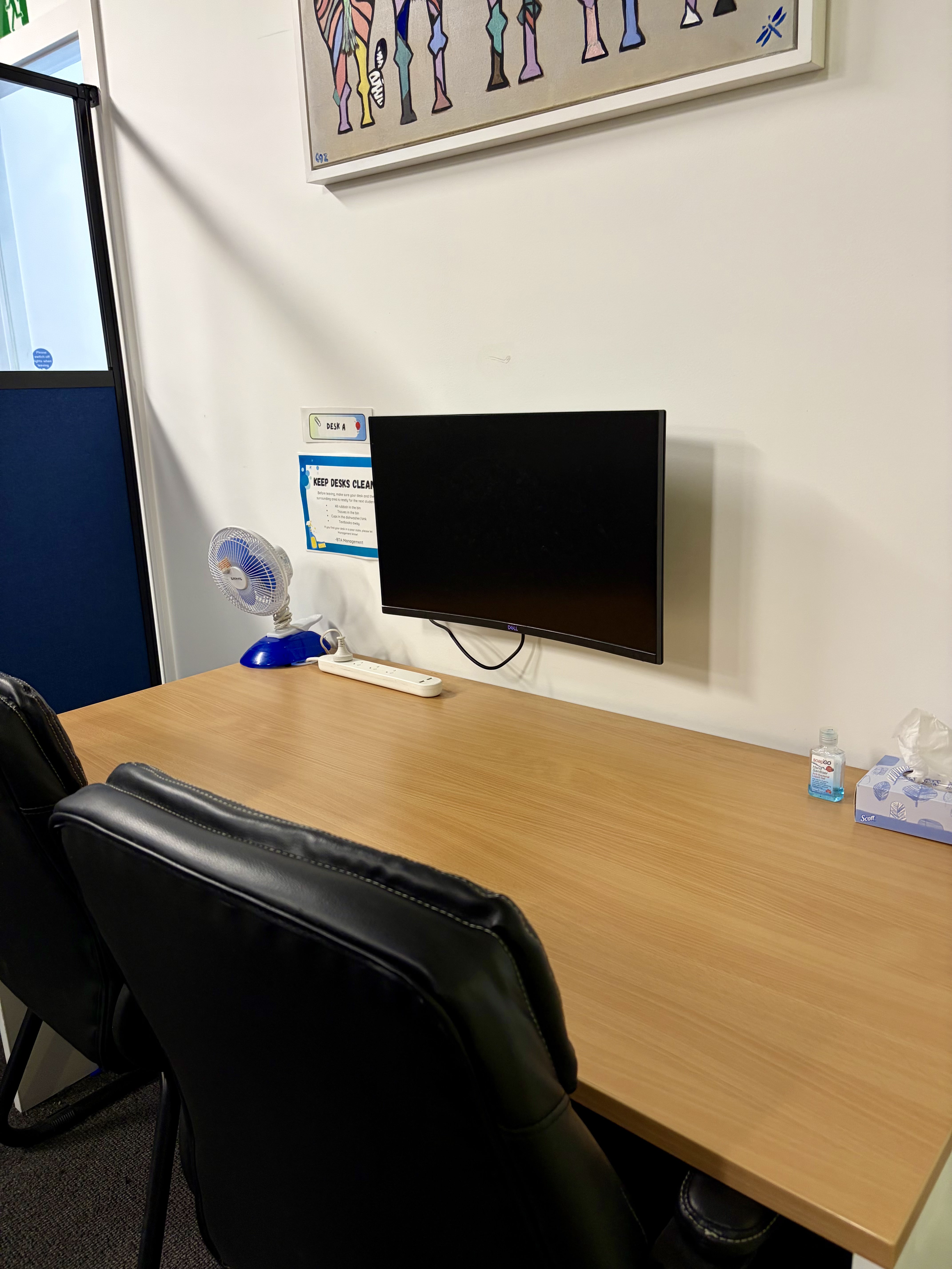 Professional hot desk workspace in Mona Vale, Sydney — Northern Beaches Coworking